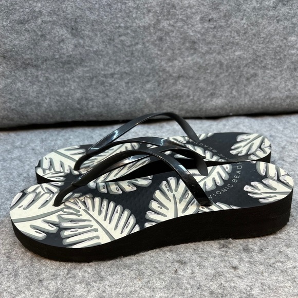 Vionic Beach Platform Flip Flops Comfort Thong Sandals Black Floral Womens 10 - Picture 1 of 8